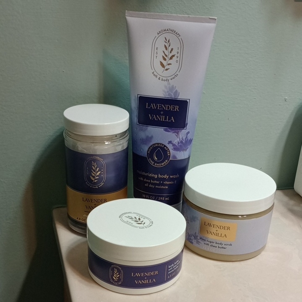 Lavender Vanilla Skincare Set